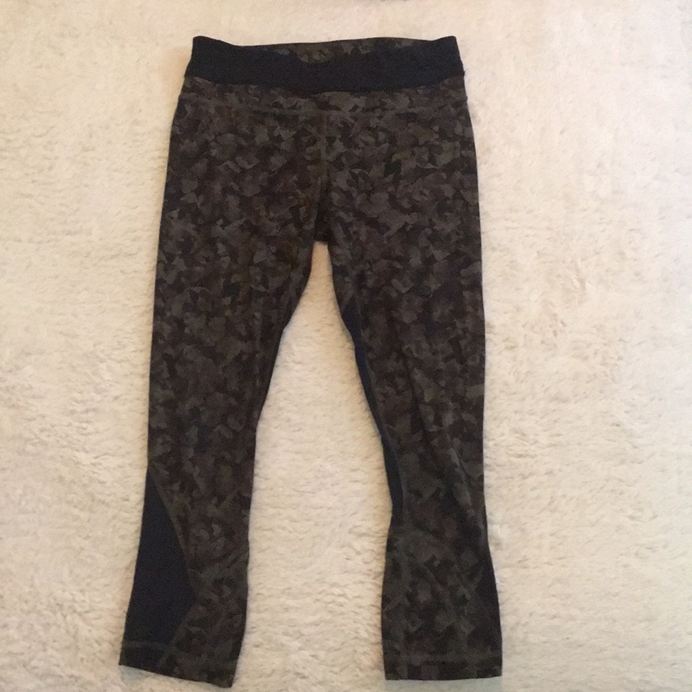 Lululemon Camo Crop
